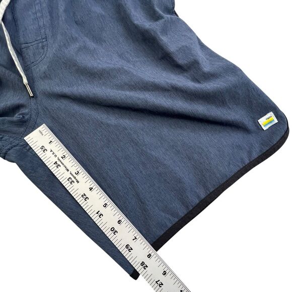Vuori Banks Shorts Mens Medium Blue 8” Inseam Unlined Athletic Casual Workout - Picture 10 of 12